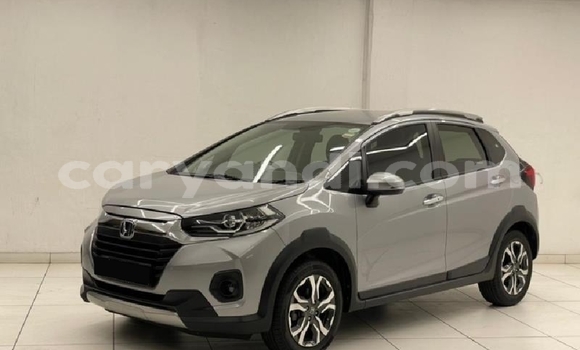 Buy Used Honda CR–V Silver Car in Chingola in Zambia Buy Used Honda CR–V Silver Car in Chingola in Zambia