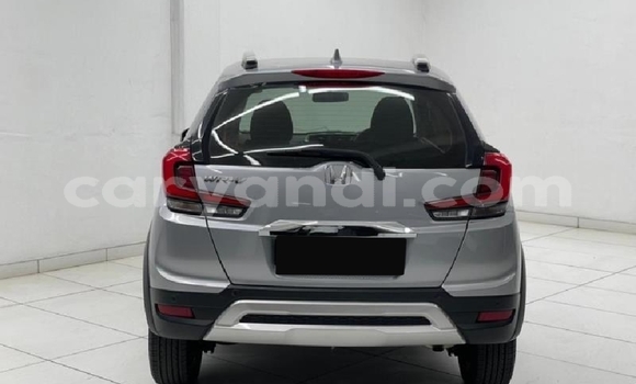 Buy Used Honda CR–V Silver Car in Chingola in Zambia Buy Used Honda CR–V Silver Car in Chingola in Zambia