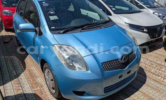 Acheter Import Voiture Toyota Vitz Bleu à Lusaka, Zambie Acheter Import Voiture Toyota Vitz Bleu à Lusaka, Zambie