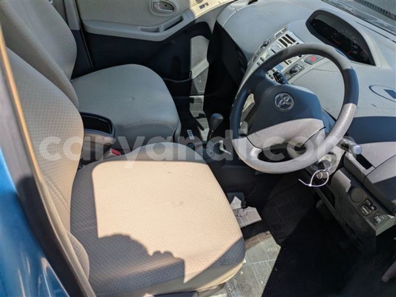 Big with watermark toyota vitz zambia lusaka 33971