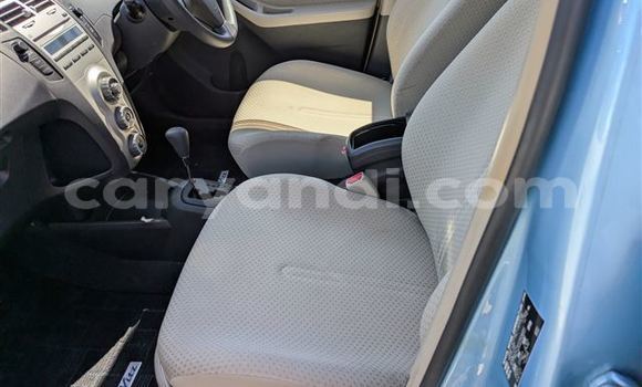 Acheter Import Voiture Toyota Vitz Bleu à Lusaka, Zambie Acheter Import Voiture Toyota Vitz Bleu à Lusaka, Zambie