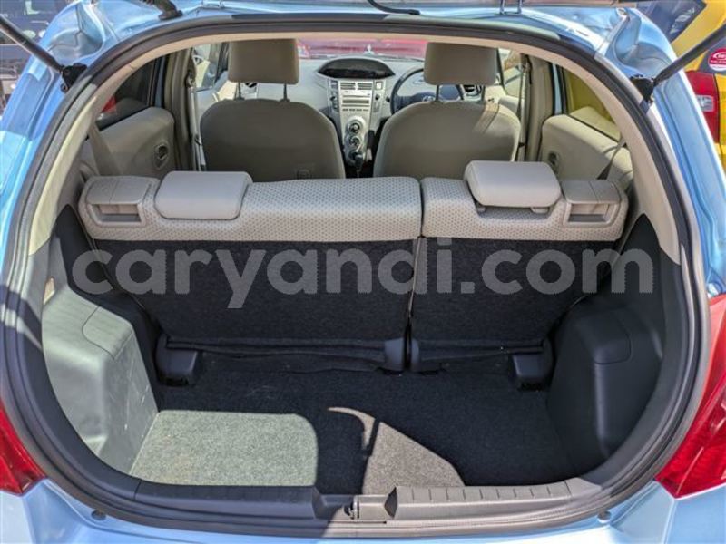 Big with watermark toyota vitz zambia lusaka 33971