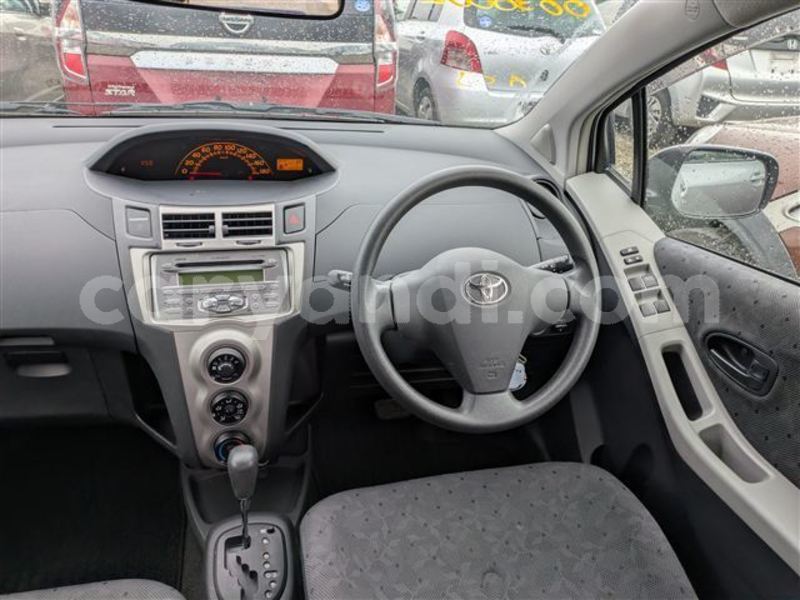 Big with watermark toyota vitz zambia lusaka 33972