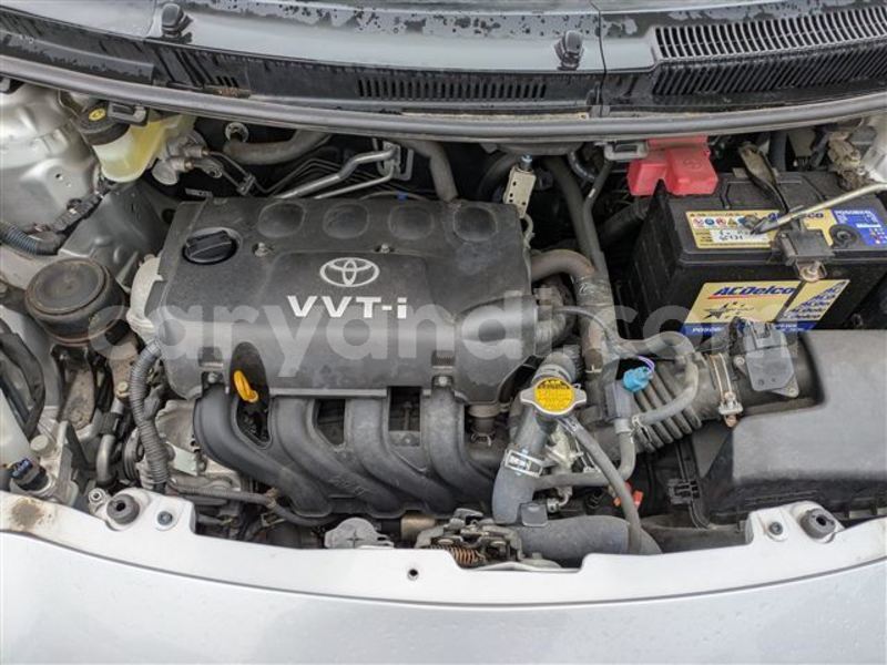 Big with watermark toyota vitz zambia lusaka 33972
