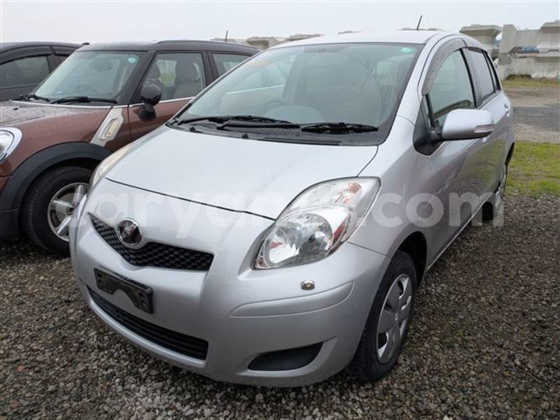 Big with watermark toyota vitz zambia lusaka 33972