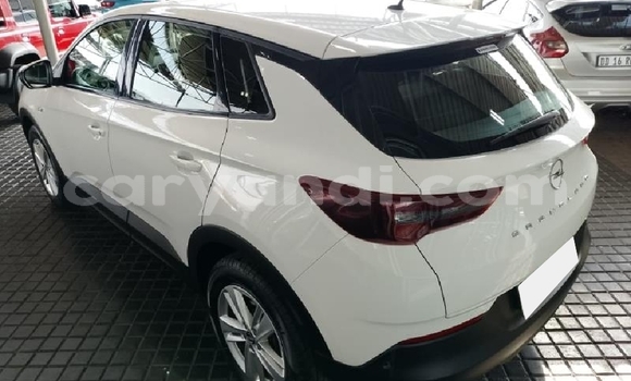 Buy Used Opel Crossland X White Car in Zambezi in North-Western Buy Used Opel Crossland X White Car in Zambezi in North-Western