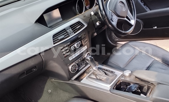 Buy Used Mercedes-Benz C-Classe Silver Car in Kitwe in Zambia Buy Used Mercedes-Benz C-Classe Silver Car in Kitwe in Zambia