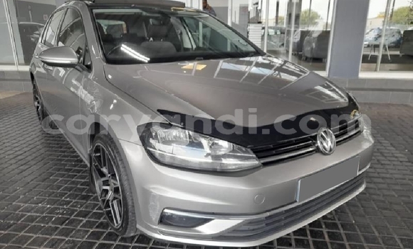 Buy Used Volkswagen Golf Silver Car in Petauke in Eastern