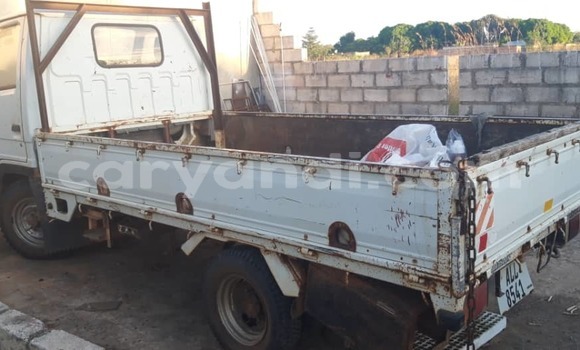 Tenga Tsaru Isuzu FTR 850 Chena Rori in Lusaka in Zambia Tenga Tsaru Isuzu FTR 850 Chena Rori in Lusaka in Zambia