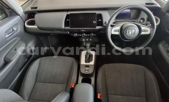Buy Used Honda FIT White Car in Chambishi in Copperbelt Buy Used Honda FIT White Car in Chambishi in Copperbelt