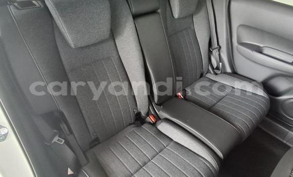 Buy Used Honda FIT White Car in Chambishi in Copperbelt Buy Used Honda FIT White Car in Chambishi in Copperbelt
