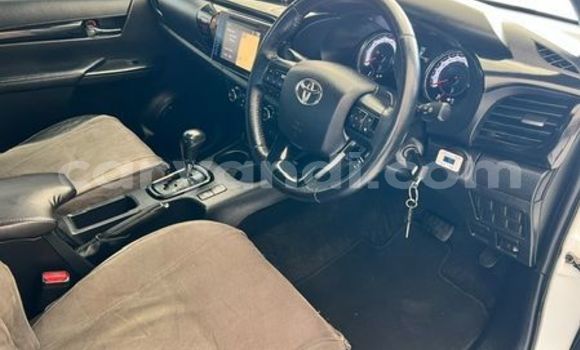 Buy Used Toyota Hilux White Car in Sesheke in Western Buy Used Toyota Hilux White Car in Sesheke in Western