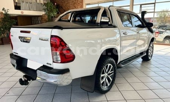 Buy Used Toyota Hilux White Car in Sesheke in Western Buy Used Toyota Hilux White Car in Sesheke in Western