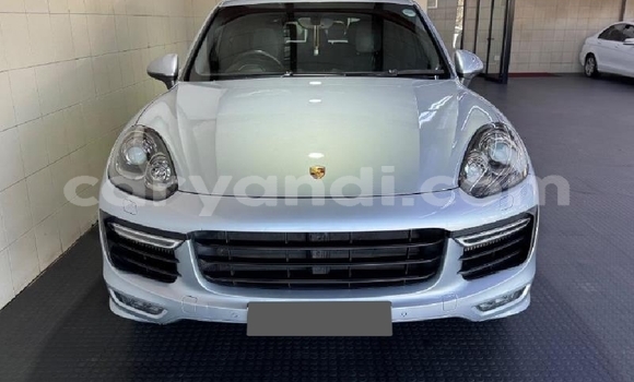 Buy Used Porsche Cayenne Silver Car in Serenje in Central