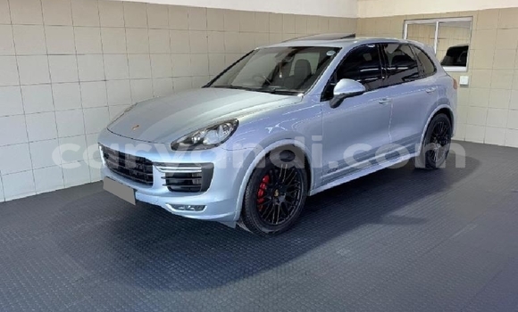 Buy Used Porsche Cayenne Silver Car in Serenje in Central Buy Used Porsche Cayenne Silver Car in Serenje in Central