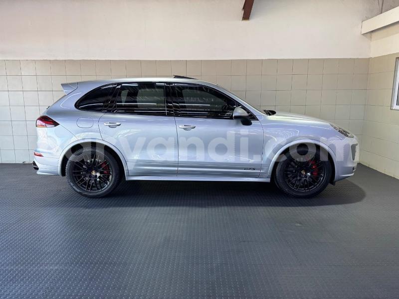 Big with watermark porsche cayenne central serenje 34280