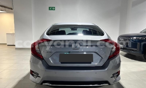 Buy Used Honda FIT Silver Car in Samfya in Luapala Buy Used Honda FIT Silver Car in Samfya in Luapala