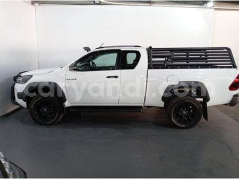 Big with watermark toyota hilux eastern petauke 34282