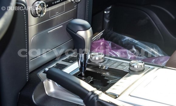 Buy Import Toyota Land Cruiser White Car in Import - Dubai in Zambia Buy Import Toyota Land Cruiser White Car in Import - Dubai in Zambia