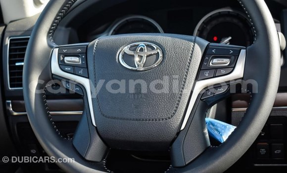 Buy Import Toyota Land Cruiser White Car in Import - Dubai in Zambia Buy Import Toyota Land Cruiser White Car in Import - Dubai in Zambia