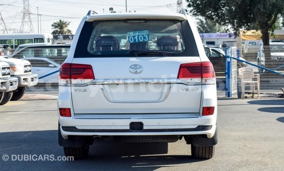 Buy Import Toyota Land Cruiser White Car in Import - Dubai in Zambia Buy Import Toyota Land Cruiser White Car in Import - Dubai in Zambia