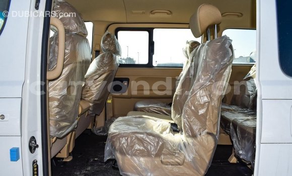 Buy Import Hyundai Accent White Car in Import - Dubai in Zambia Buy Import Hyundai Accent White Car in Import - Dubai in Zambia