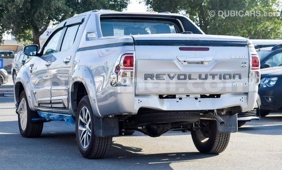 Nunua Imported Toyota Hilux Nyingine Gari ndani ya Import - Dubai nchini Zambia Nunua Imported Toyota Hilux Nyingine Gari ndani ya Import - Dubai nchini Zambia