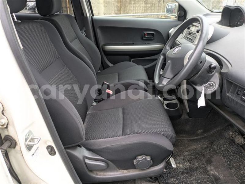 Big with watermark toyota ist zambia lusaka 34549