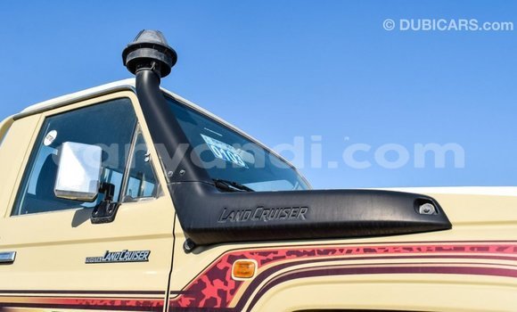 Buy Import Toyota Land Cruiser Beige Car in Import - Dubai in Zambia Buy Import Toyota Land Cruiser Beige Car in Import - Dubai in Zambia