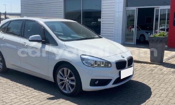 Buy Used BMW 2-Series White Car in Zambezi in North-Western