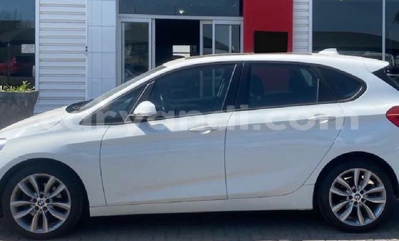 Buy Used BMW 2-Series White Car in Zambezi in North-Western Buy Used BMW 2-Series White Car in Zambezi in North-Western