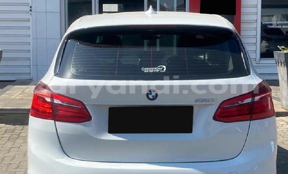 Buy Used BMW 2-Series White Car in Zambezi in North-Western Buy Used BMW 2-Series White Car in Zambezi in North-Western