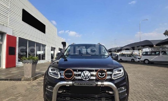 Buy Used Volkswagen Amarok Black Car in Solwezi in North-Western Buy Used Volkswagen Amarok Black Car in Solwezi in North-Western