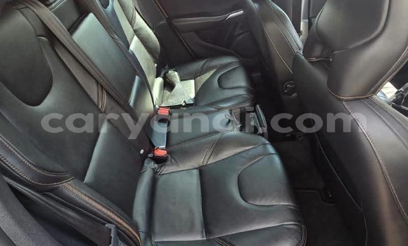 Buy Used Volvo V40 Brown Car in Petauke in Eastern Buy Used Volvo V40 Brown Car in Petauke in Eastern