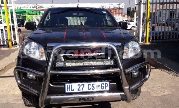 Acheter Occasion Voiture Isuzu KB Marron à Livingstone, Zambie Acheter Occasion Voiture Isuzu KB Marron à Livingstone, Zambie