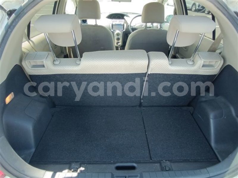 Big with watermark toyota vitz zambia lusaka 35052