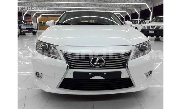 Buy Import Lexus ES White Car in Import - Dubai in Zambia Buy Import Lexus ES White Car in Import - Dubai in Zambia