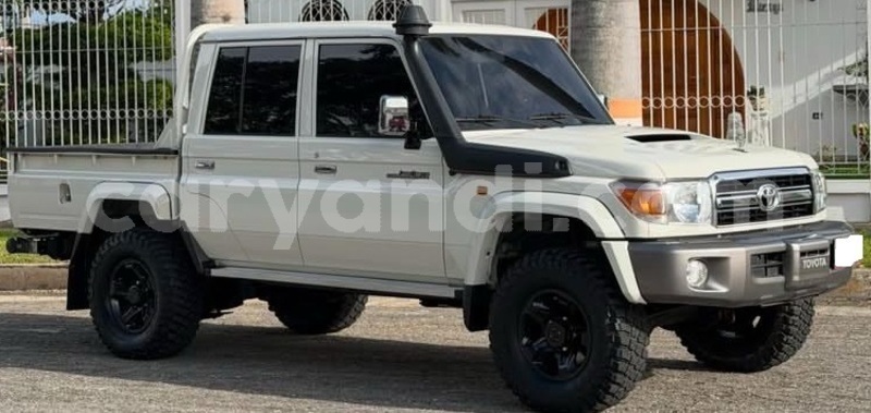 Big with watermark toyota land cruiser zambia lusaka 35108
