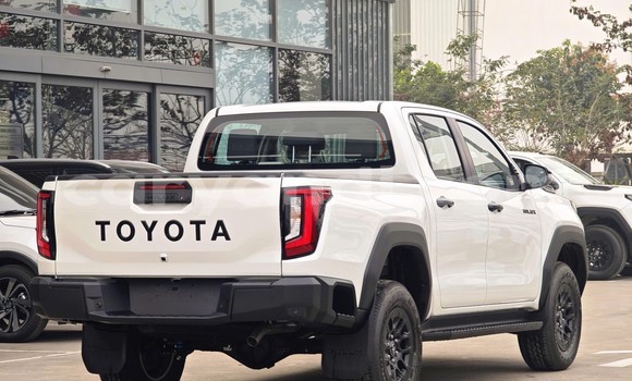 Buy New Toyota Hilux White Car in Lusaka in Zambia Buy New Toyota Hilux White Car in Lusaka in Zambia