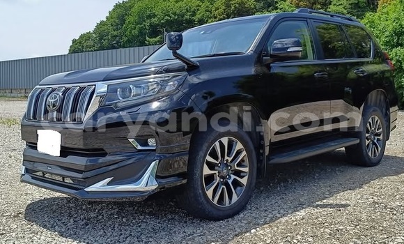 Acheter Occasion Voiture Toyota Land Cruiser Prado Noir à Lusaka, Zambie Acheter Occasion Voiture Toyota Land Cruiser Prado Noir à Lusaka, Zambie