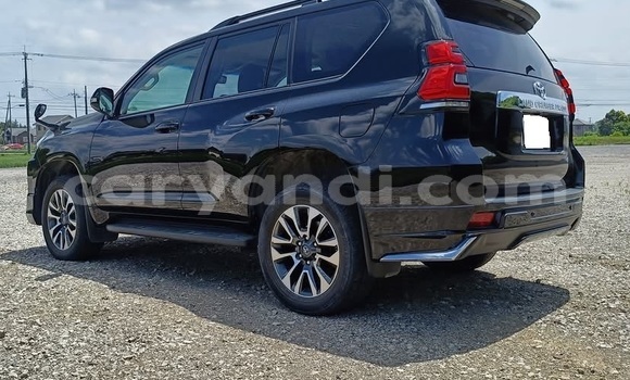 Acheter Occasion Voiture Toyota Land Cruiser Prado Noir à Lusaka, Zambie Acheter Occasion Voiture Toyota Land Cruiser Prado Noir à Lusaka, Zambie
