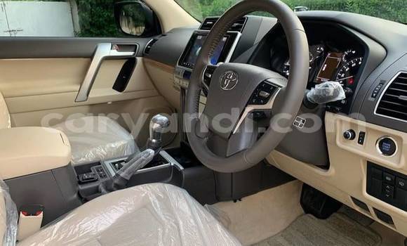 Acheter Occasion Voiture Toyota Land Cruiser Prado Noir à Lusaka, Zambie Acheter Occasion Voiture Toyota Land Cruiser Prado Noir à Lusaka, Zambie