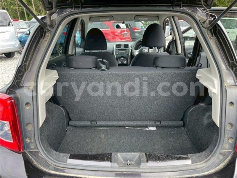 Big with watermark nissan march zambia lusaka 35271
