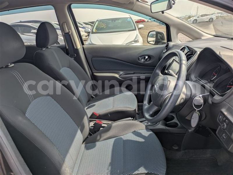 Big with watermark nissan note zambia lusaka 35272