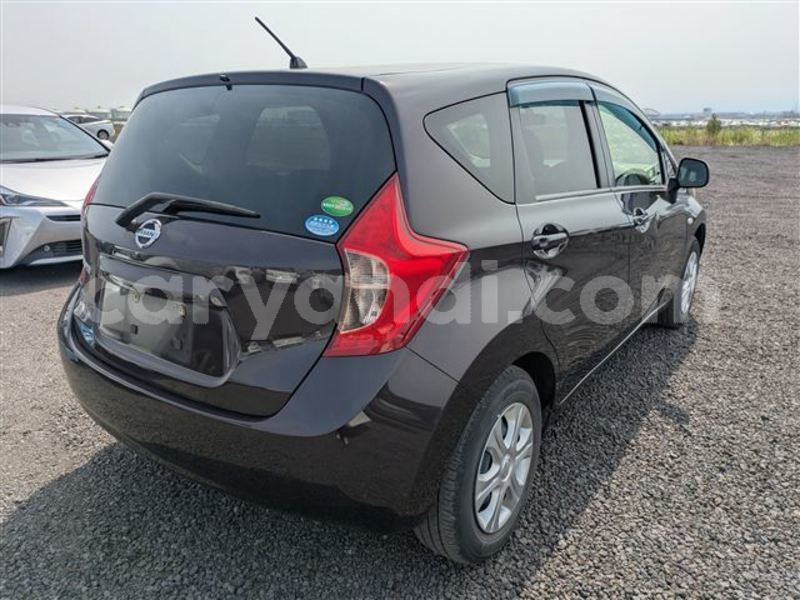 Big with watermark nissan note zambia lusaka 35272