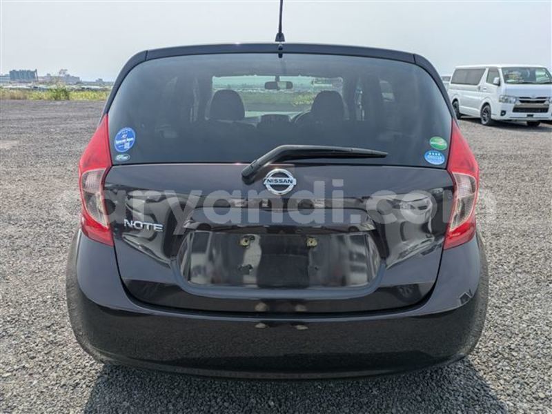 Big with watermark nissan note zambia lusaka 35272