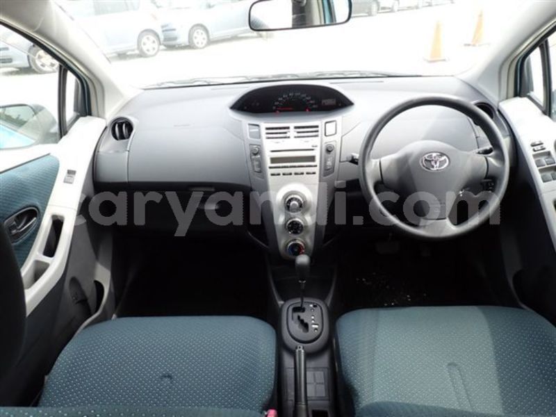 Big with watermark toyota vitz zambia lusaka 35275