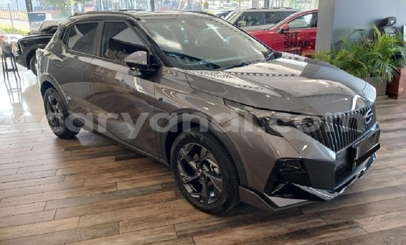Buy Used GAC Trumpchi GS8 Silver Car in Chilanga in Lusaka