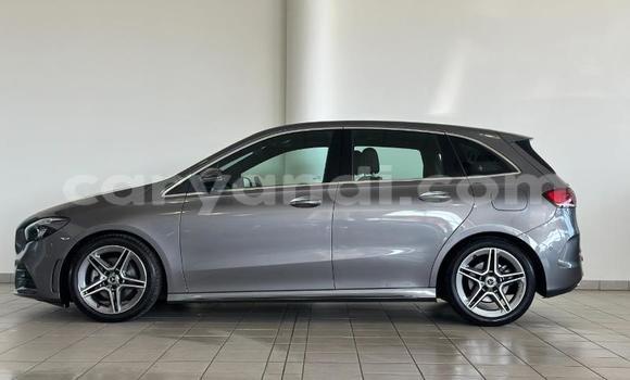 Buy Used Mercedes-Benz E200 Silver Car in Chambishi in Copperbelt Buy Used Mercedes-Benz E200 Silver Car in Chambishi in Copperbelt