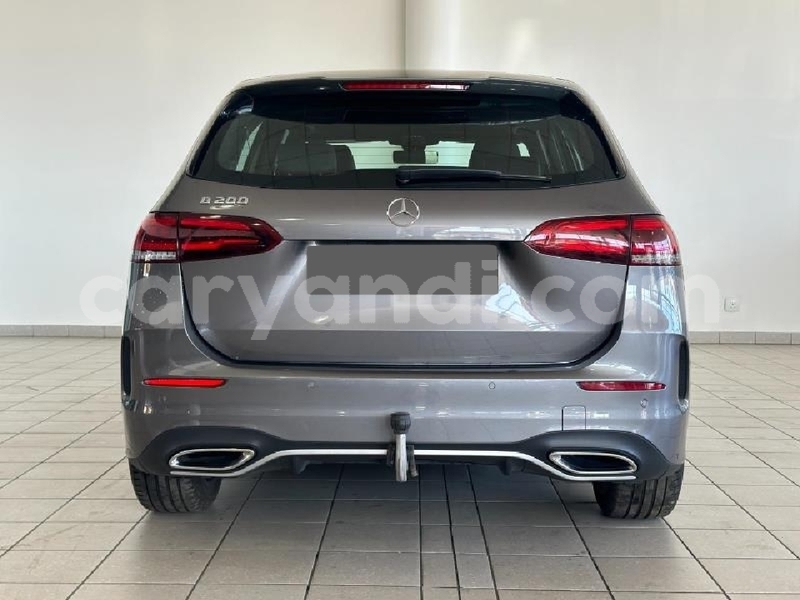 Big with watermark mercedes benz e200 copperbelt chambishi 35650